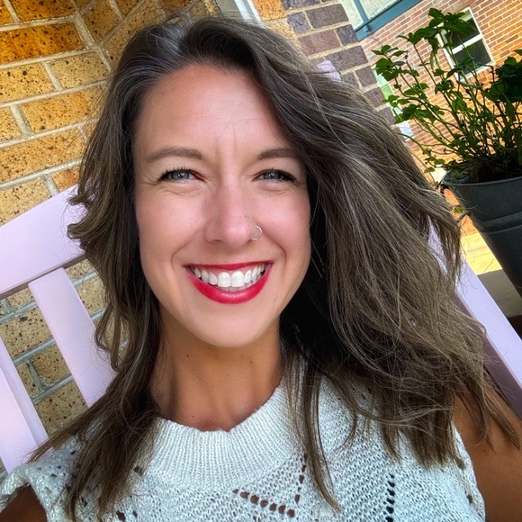 Meet your Posher, Larkin - Picture 1 of 1